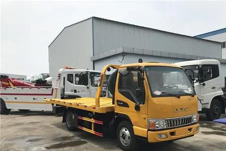 溧芜高速s28道路救援维修搭电换胎送油流动补胎拖车修车